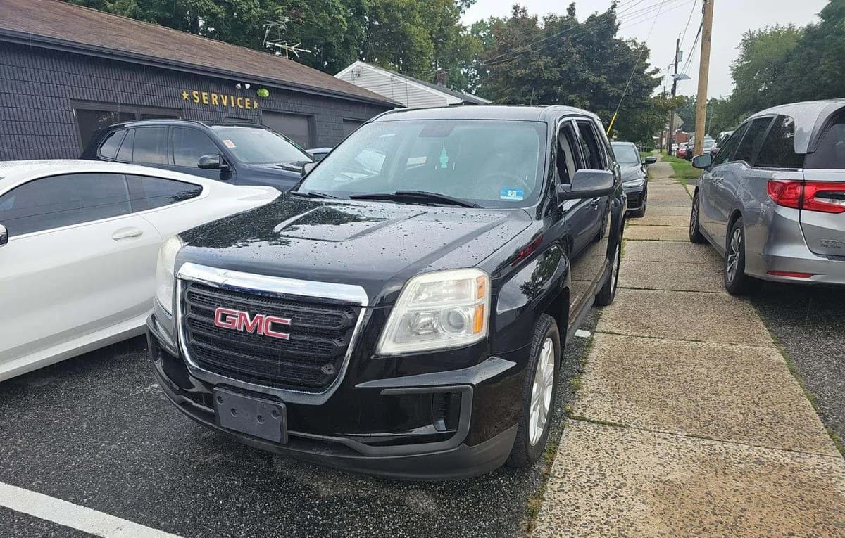 2017 GMC TERRAIN SLE 2