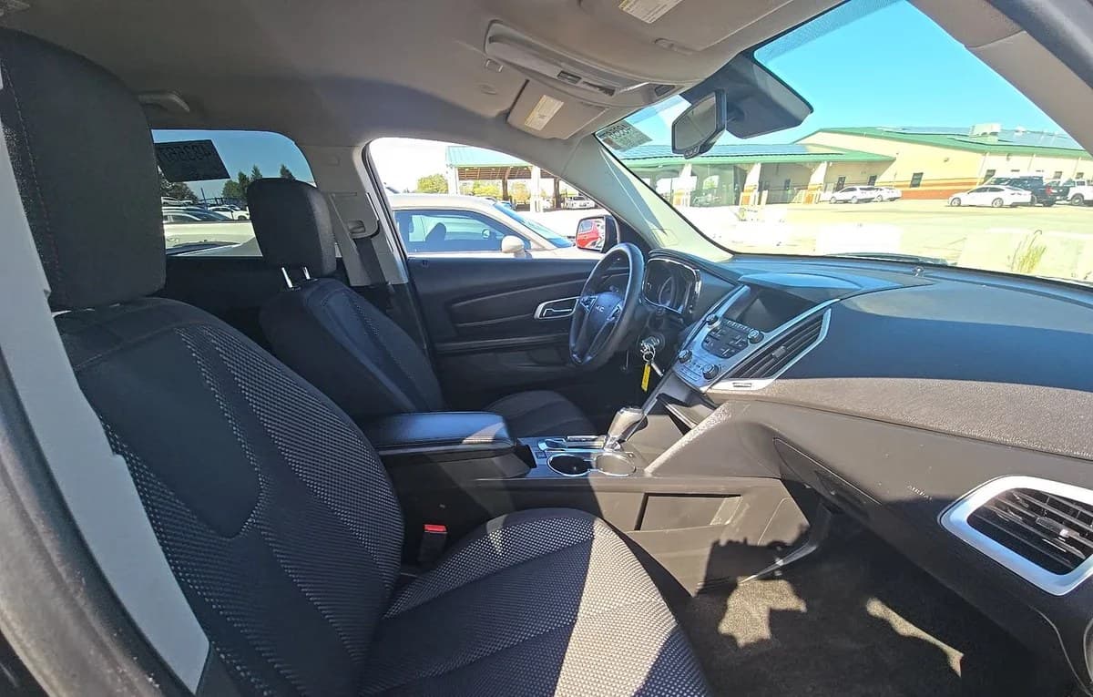 2017 GMC TERRAIN SLE 4