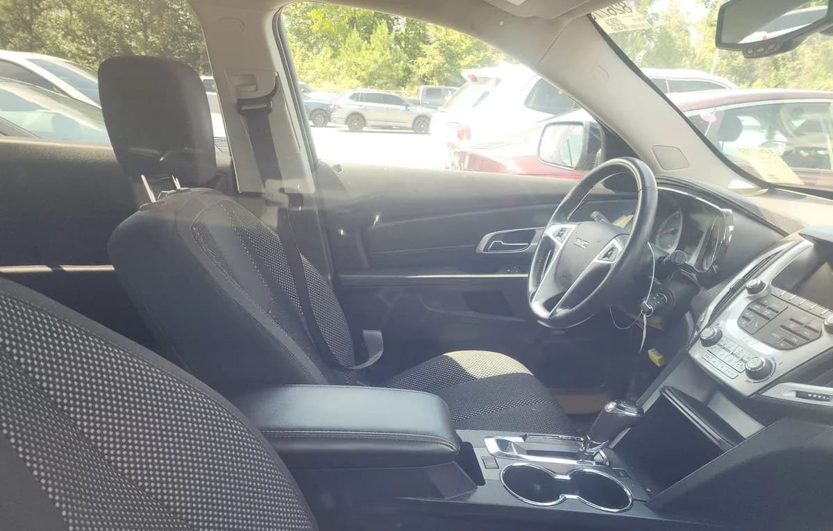 2017 GMC TERRAIN SLE 4