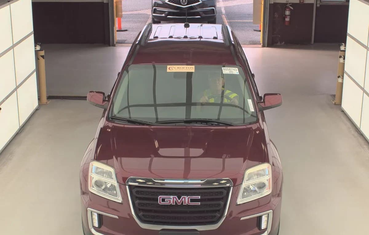 2017 GMC TERRAIN SLE 2