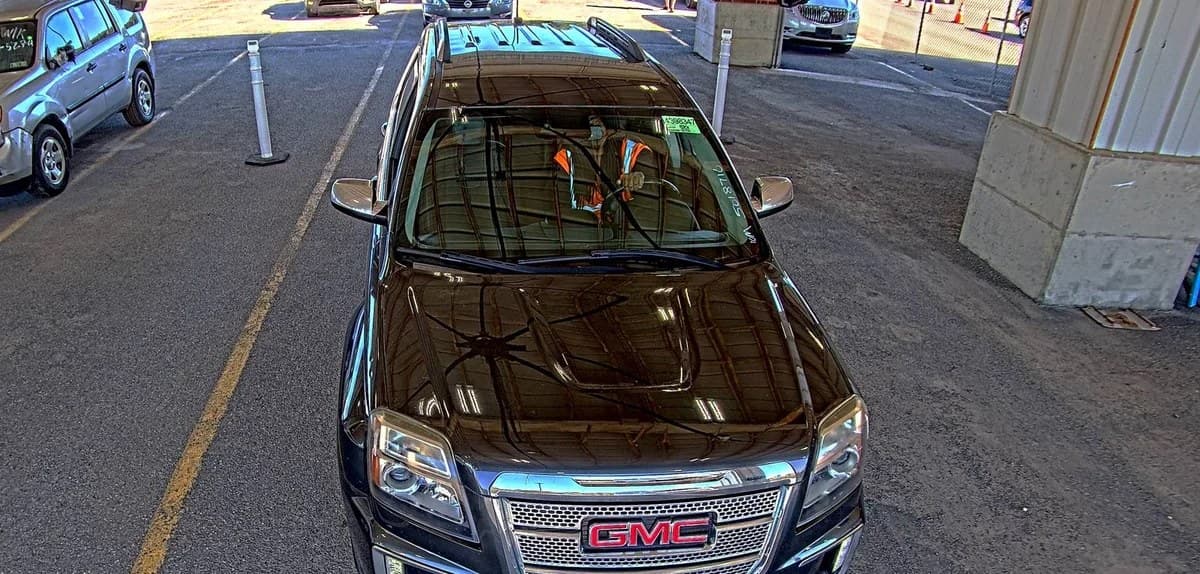 2017 GMC TERRAIN DENALI 5SA 3
