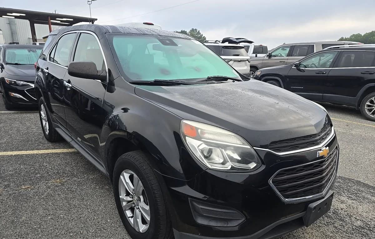 2017 CHEVROLET EQUINOX LS 4
