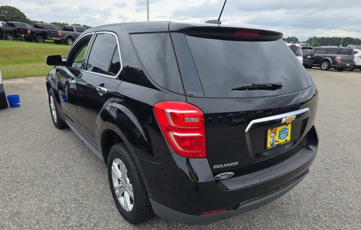 2017 CHEVROLET EQUINOX LS 1LS 3