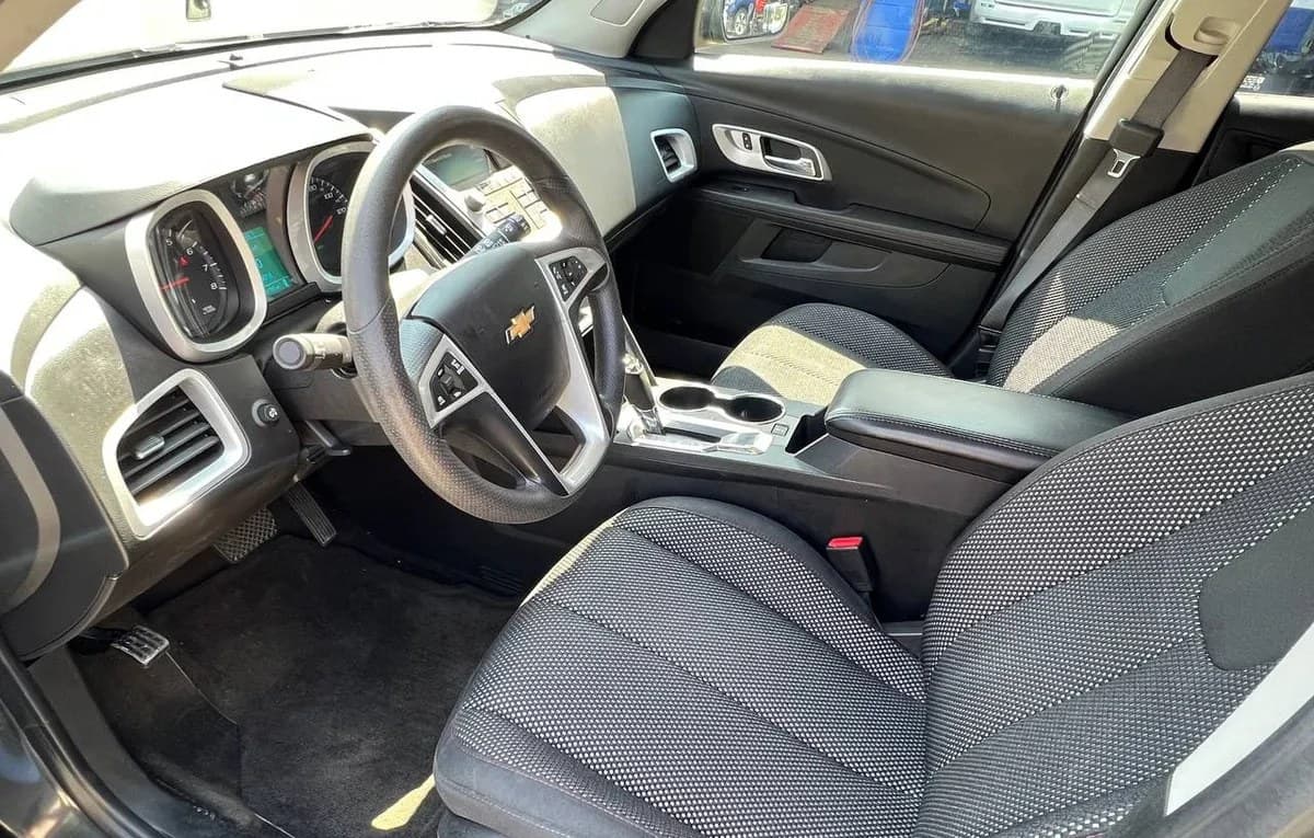 2017 CHEVROLET EQUINOX LT 6
