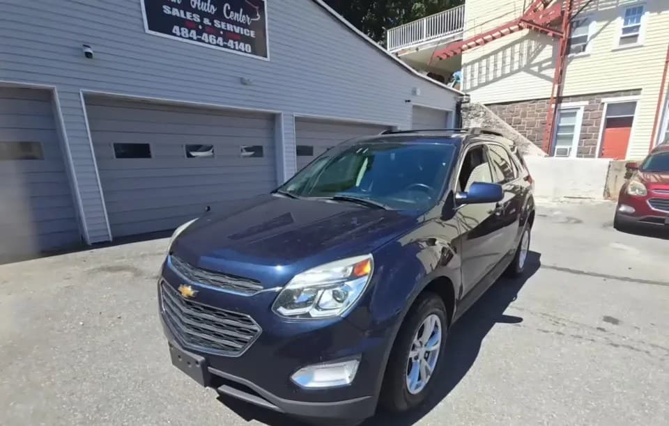 2017 CHEVROLET EQUINOX LT 2