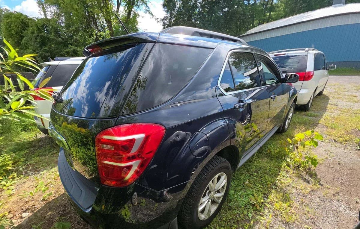 2017 CHEVROLET EQUINOX LT 3