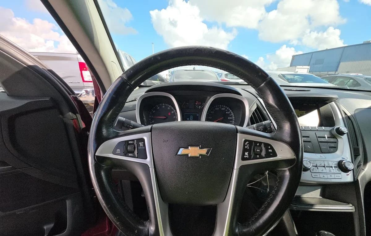 2017 CHEVROLET EQUINOX LT 6