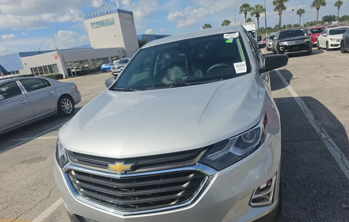 2021 CHEVROLET EQUINOX LS 3