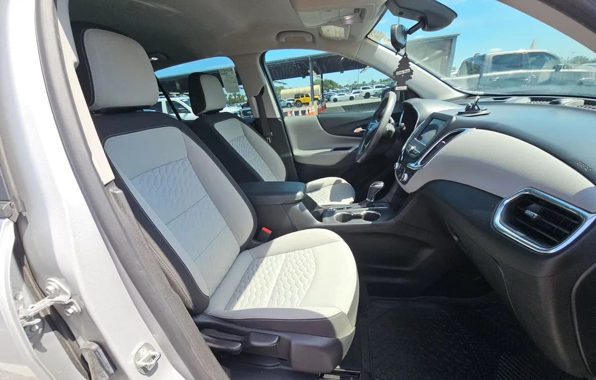 2021 CHEVROLET EQUINOX LS 5