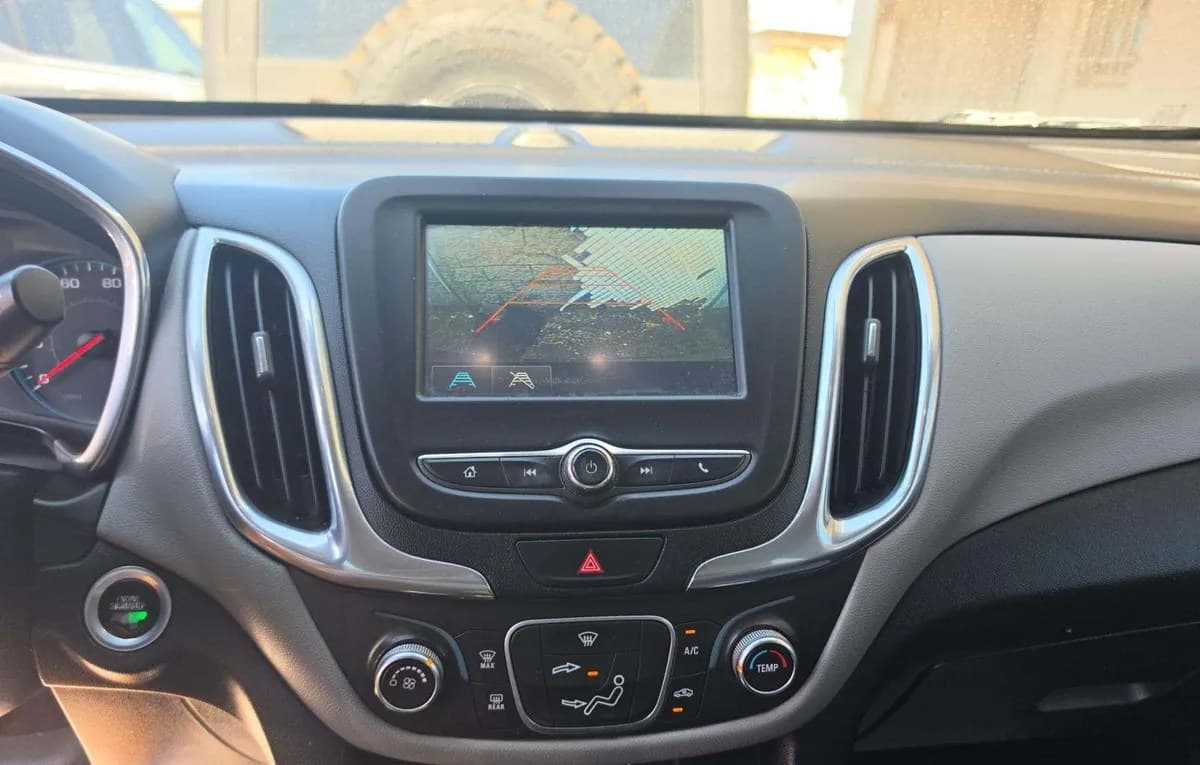 2018 CHEVROLET EQUINOX LS 7