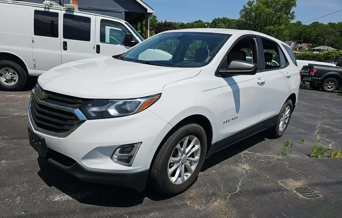 2018 CHEVROLET EQUINOX LS 2