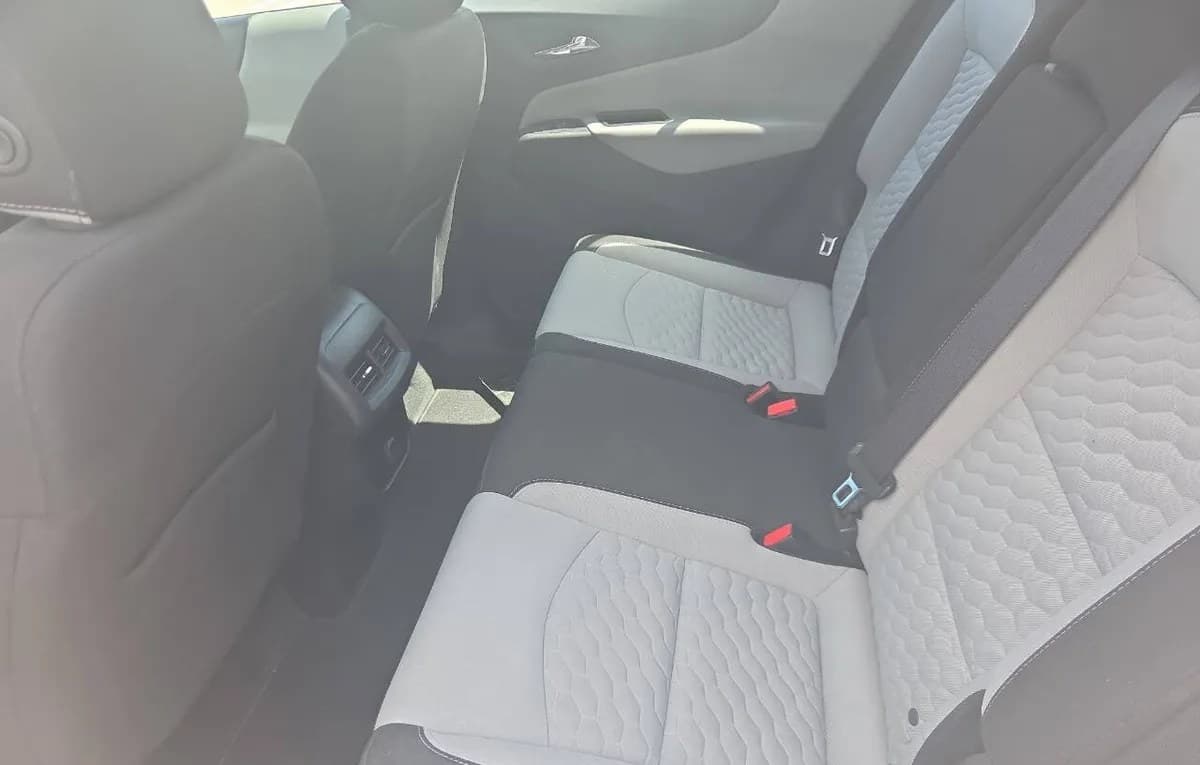 2018 CHEVROLET EQUINOX LS 4