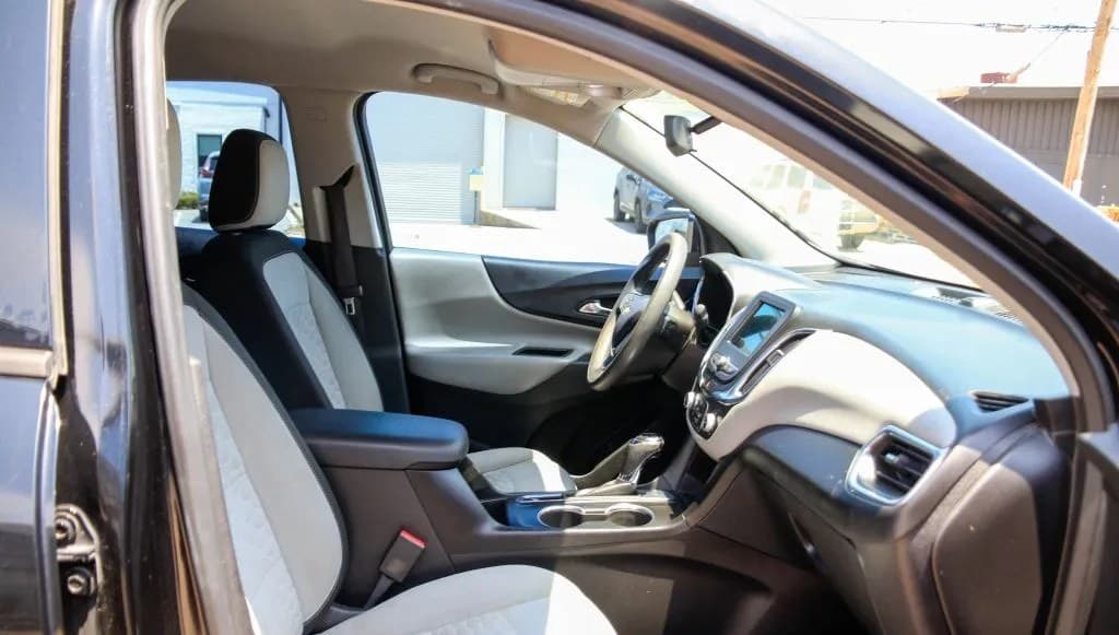 2019 CHEVROLET EQUINOX LS 5