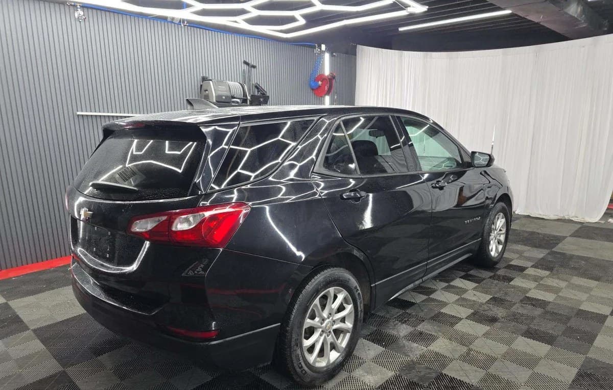 2019 CHEVROLET EQUINOX LS 4