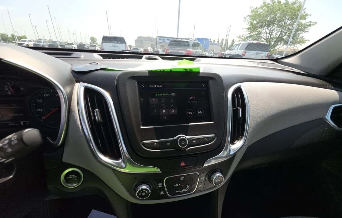 2020 CHEVROLET EQUINOX LS 7