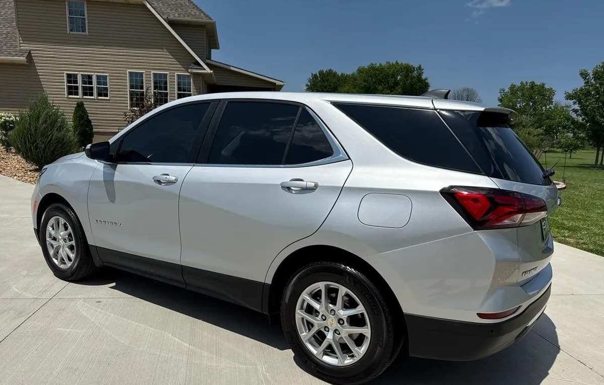 2022 CHEVROLET EQUINOX LT 4
