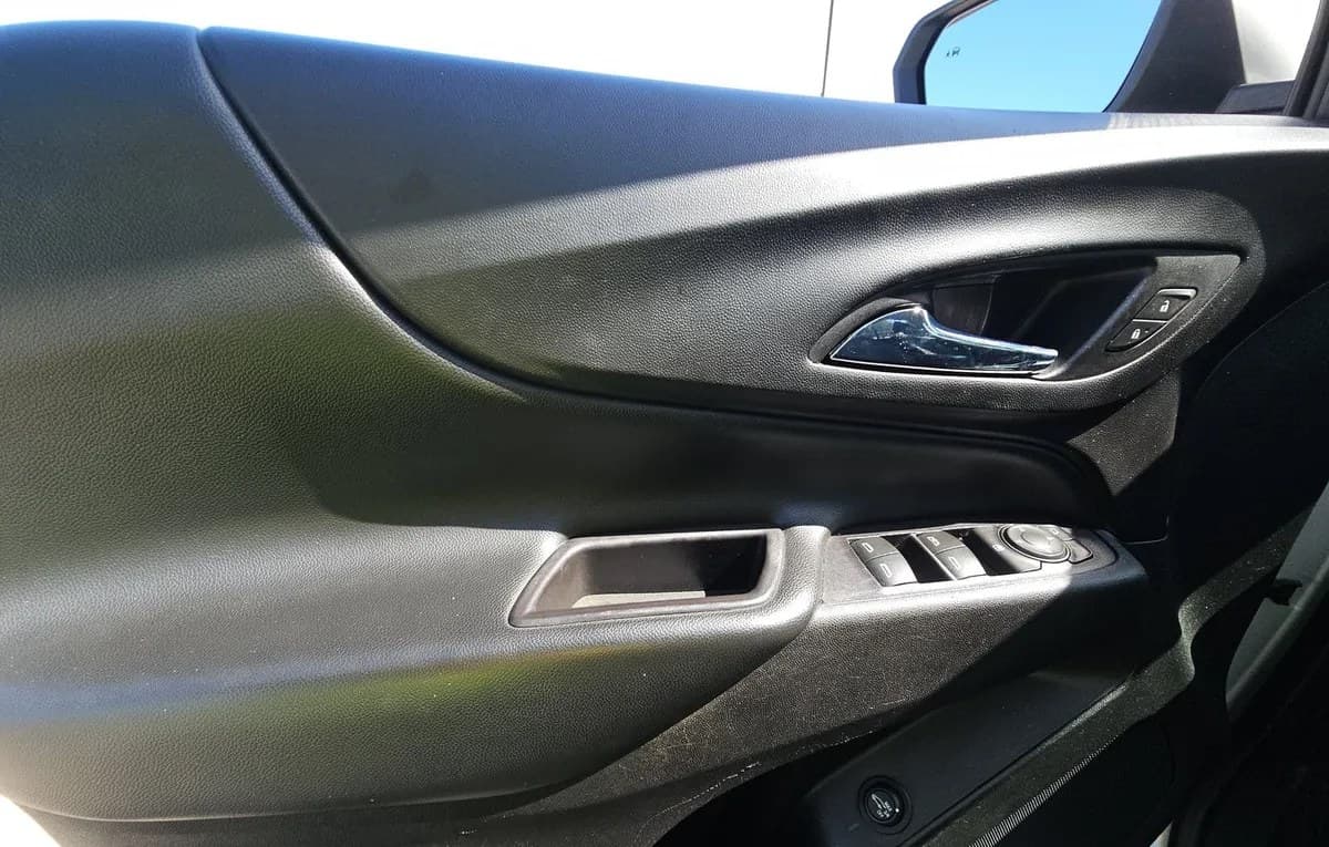 2020 CHEVROLET EQUINOX LT 5