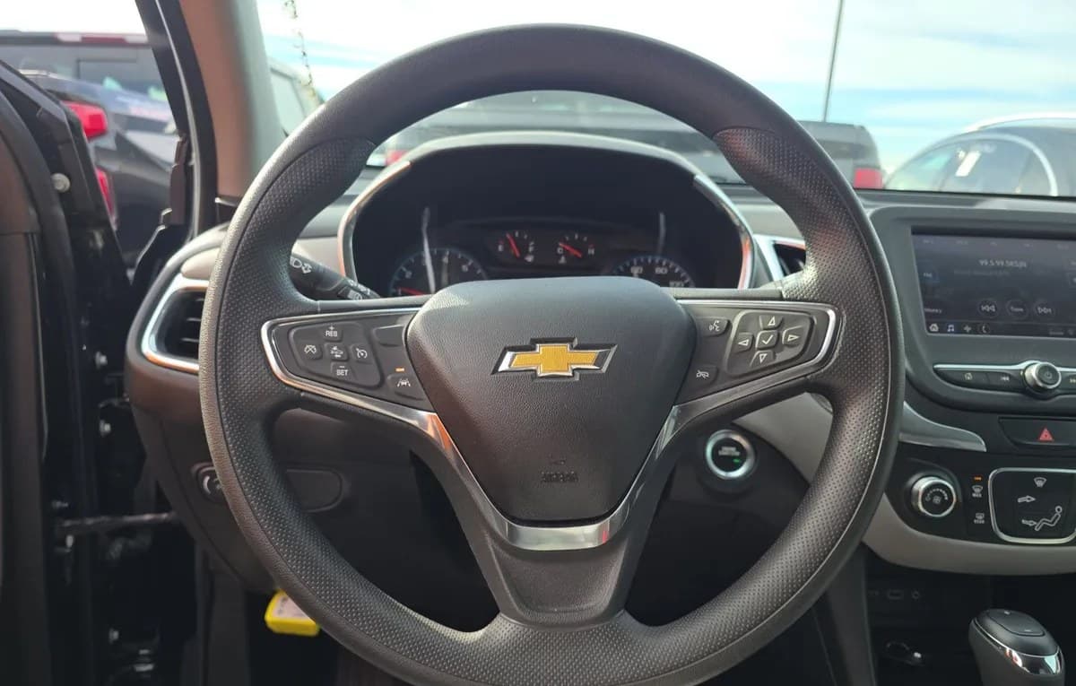 2021 CHEVROLET EQUINOX LS 7