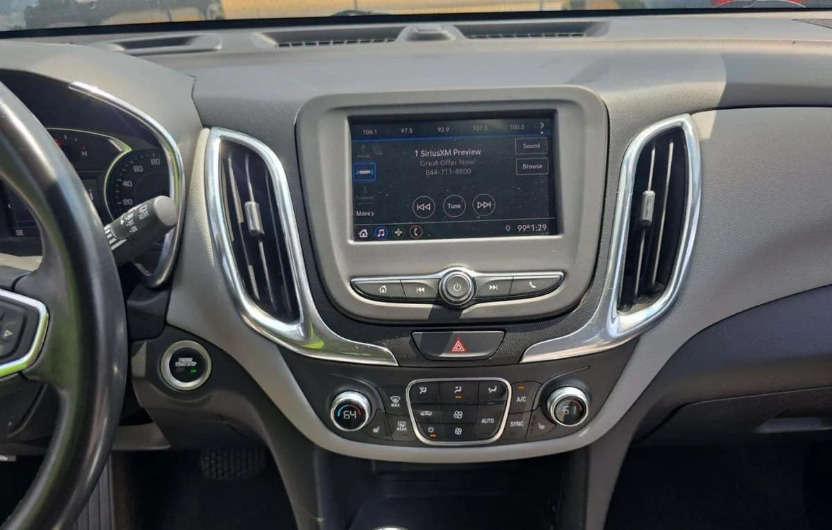 2020 CHEVROLET EQUINOX LT 7