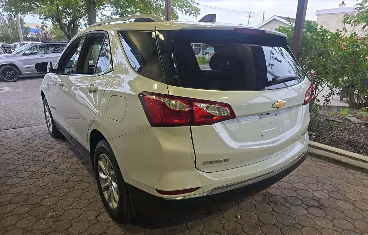 2019 CHEVROLET EQUINOX LT 3