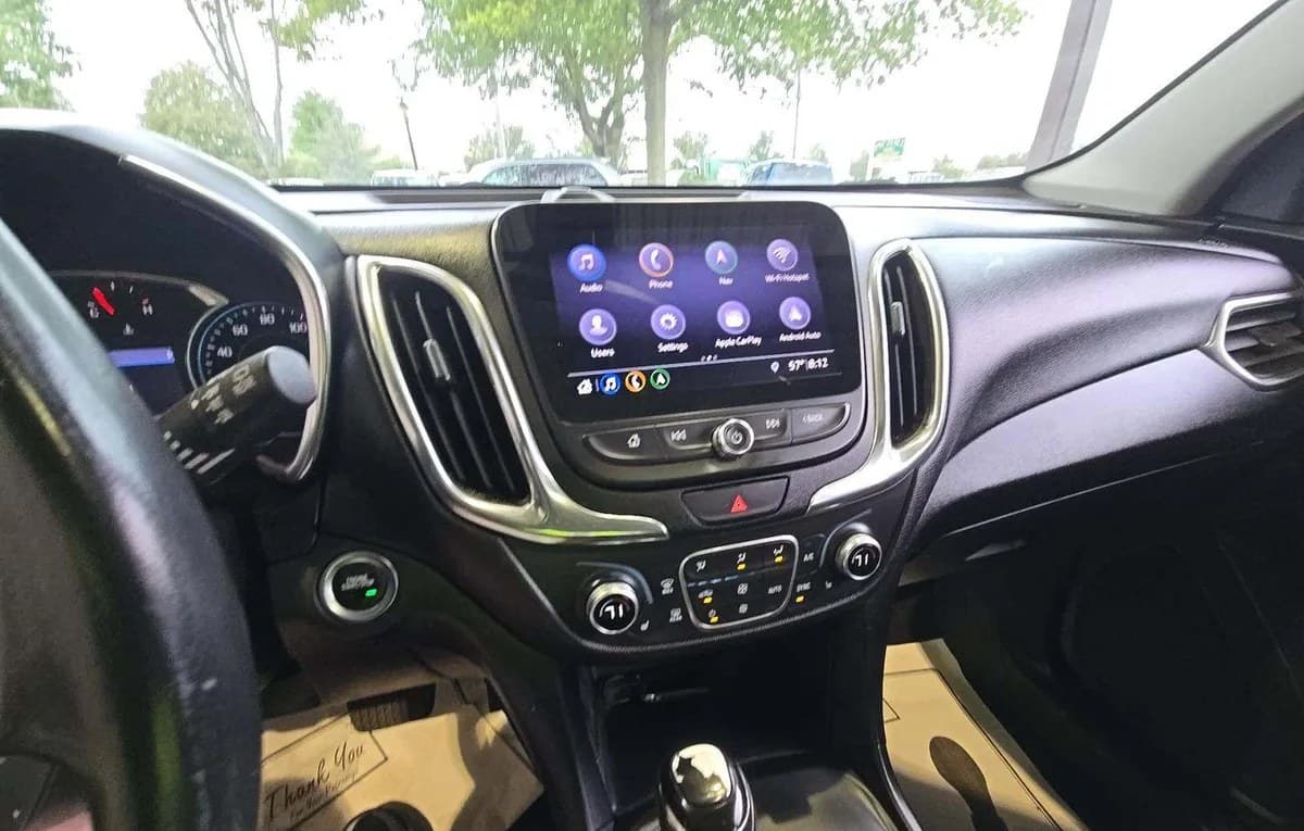 2019 CHEVROLET EQUINOX LT 7