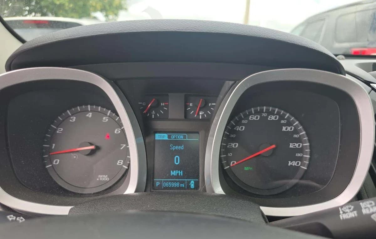 2017 CHEVROLET EQUINOX Premier 6