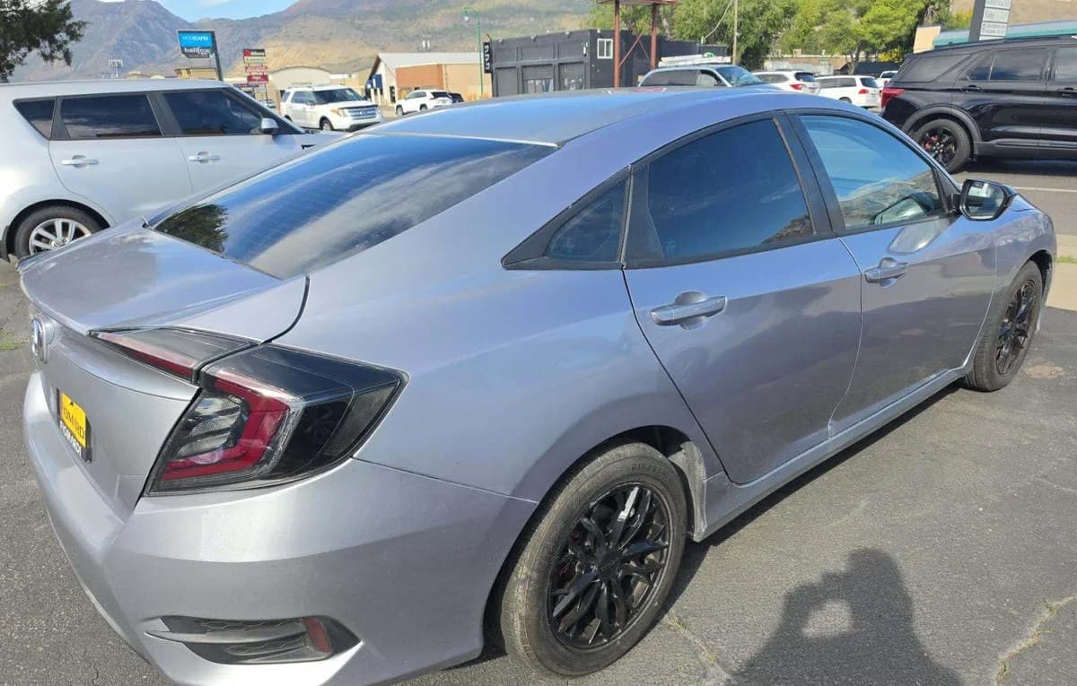 2018 HONDA CIVIC SEDAN LX 4