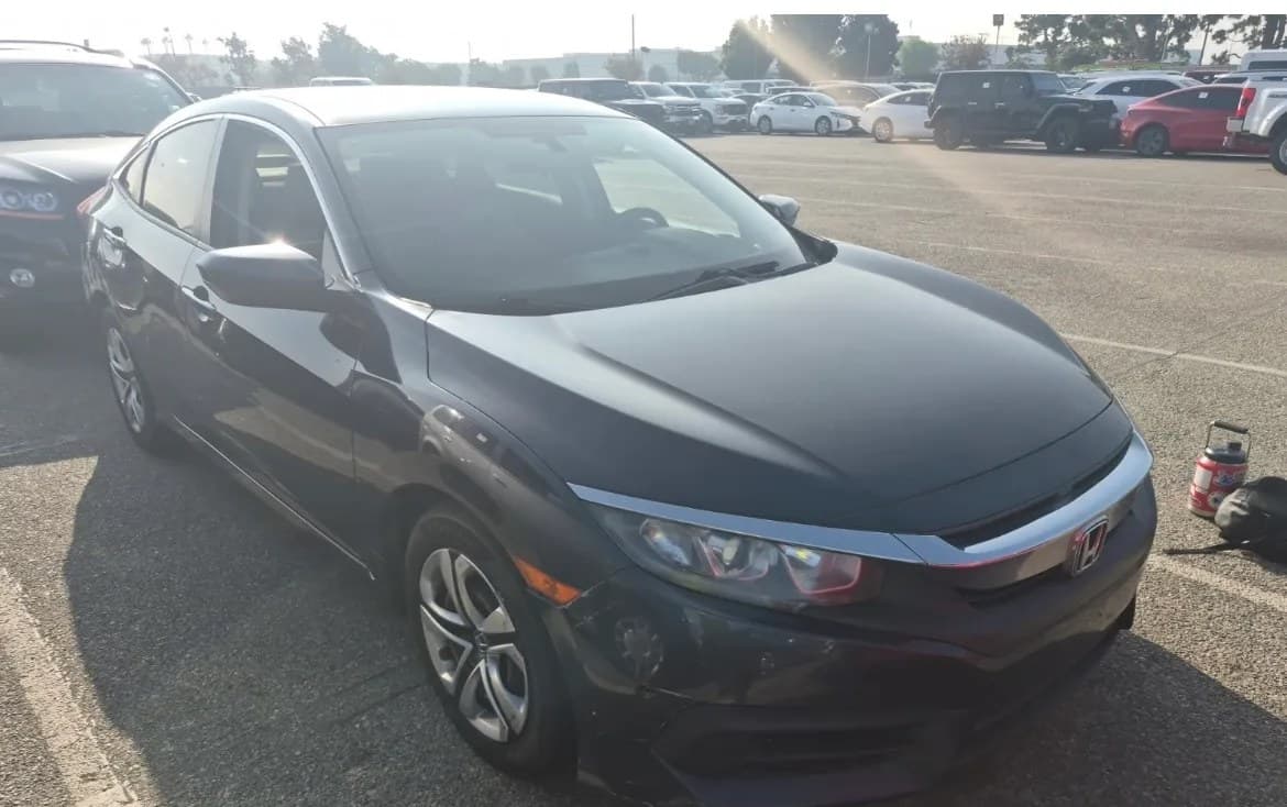 2018 HONDA CIVIC LX 3