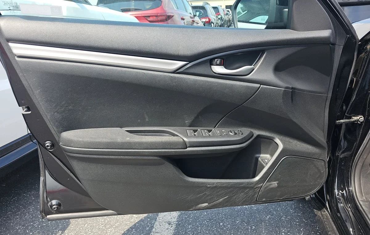 2019 HONDA CIVIC LX 6