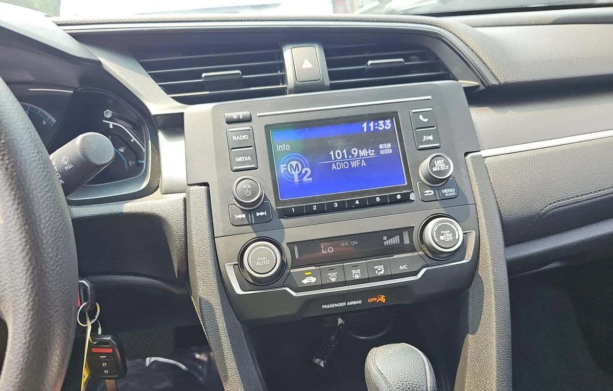 2019 HONDA CIVIC LX 7