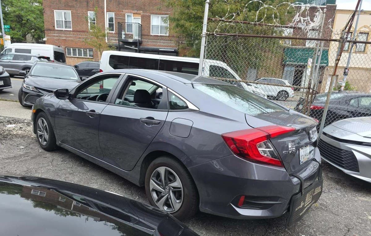 2019 HONDA CIVIC LX 3
