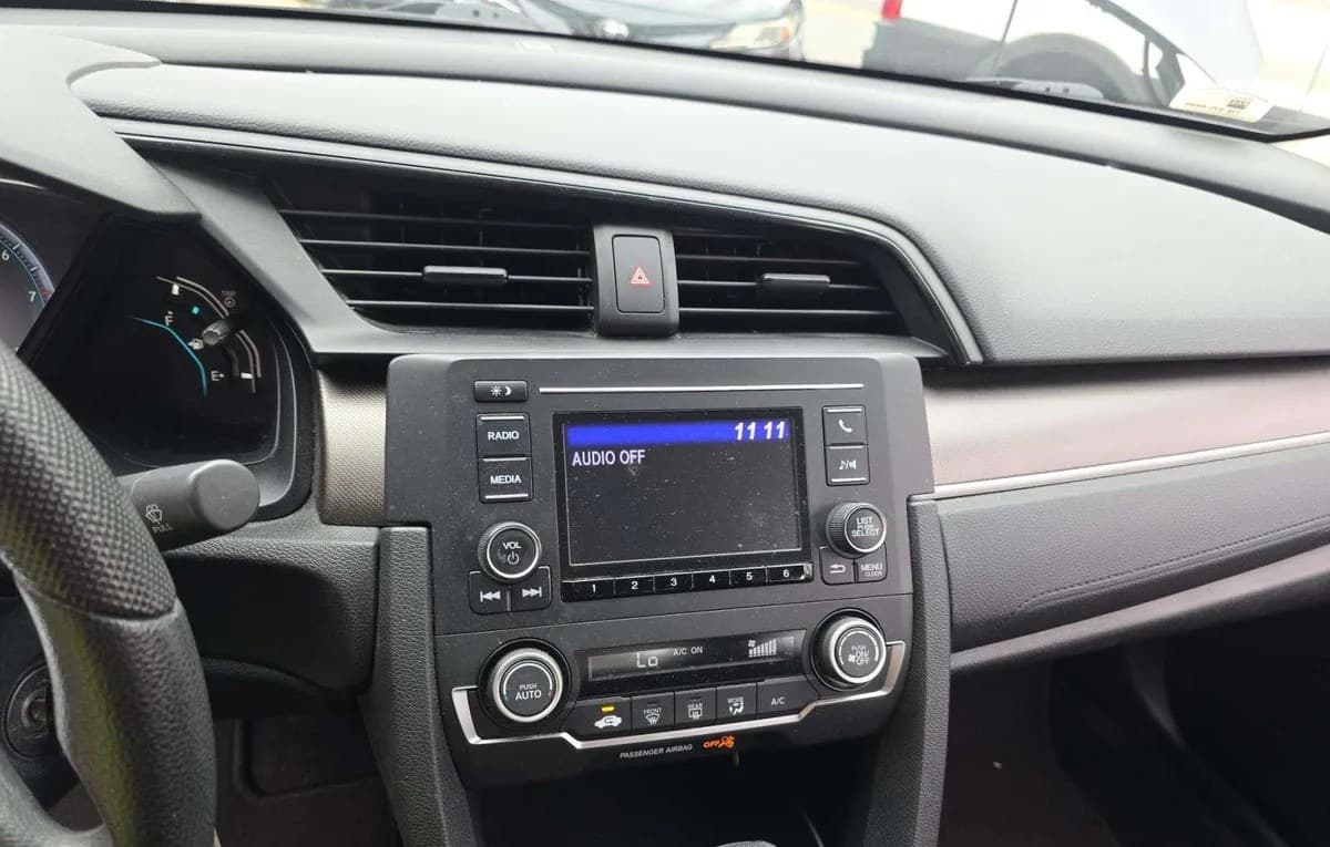 2019 HONDA CIVIC LX 7