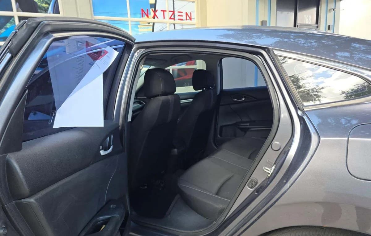 2019 HONDA CIVIC LX 7