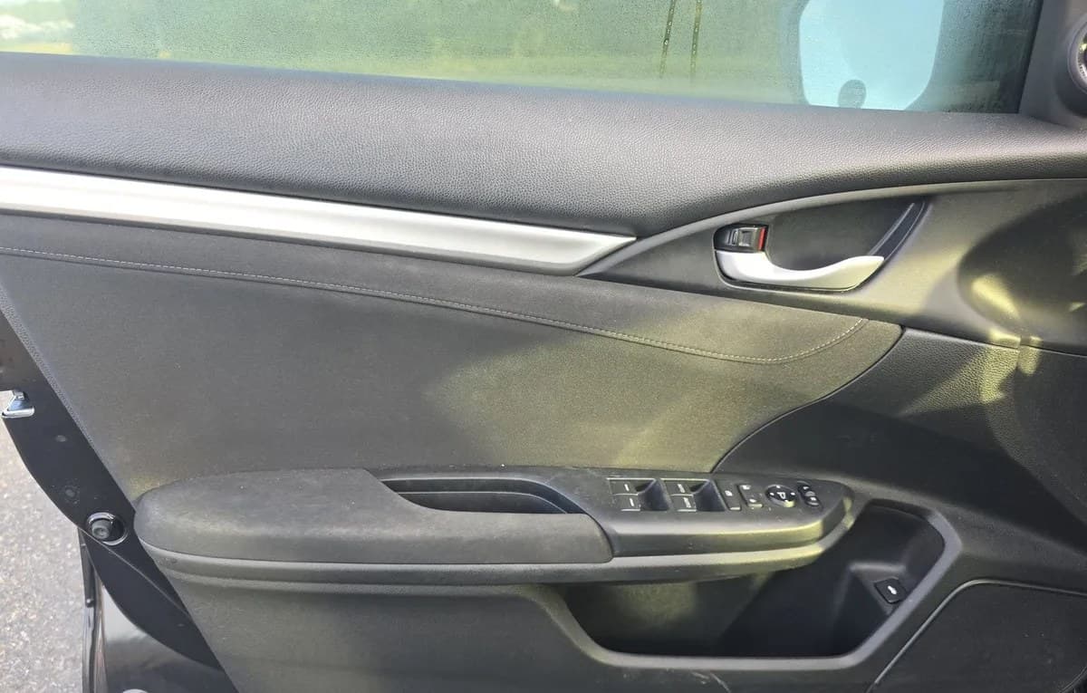 2018 HONDA CIVIC EX 6
