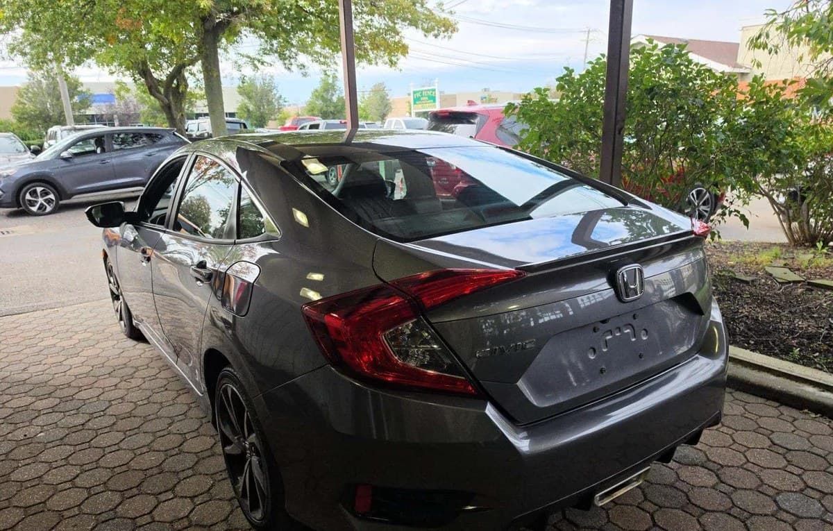 2019 HONDA CIVIC Sport 3