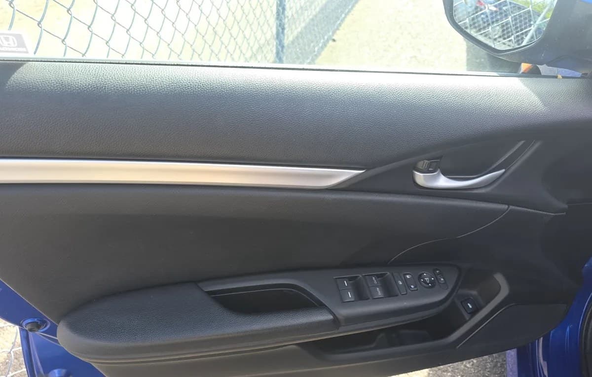 2019 HONDA CIVIC Sport 6