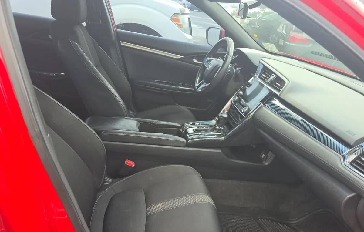 2019 HONDA CIVIC Sport 5