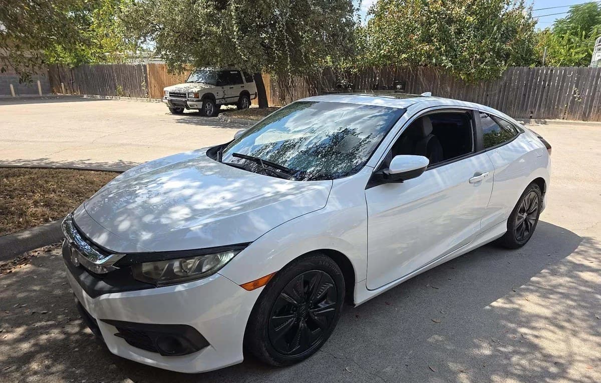 2017 HONDA CIVIC EX-T 2
