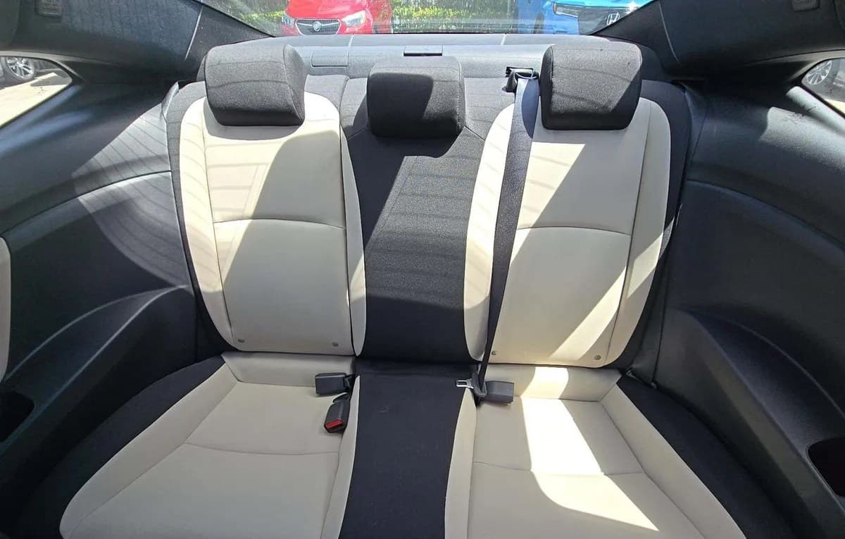 2018 HONDA CIVIC LX-P 7