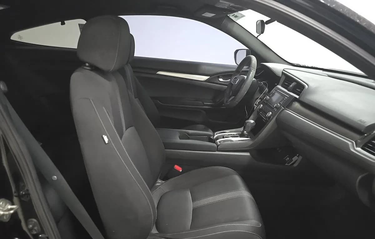 2019 HONDA CIVIC LX 5
