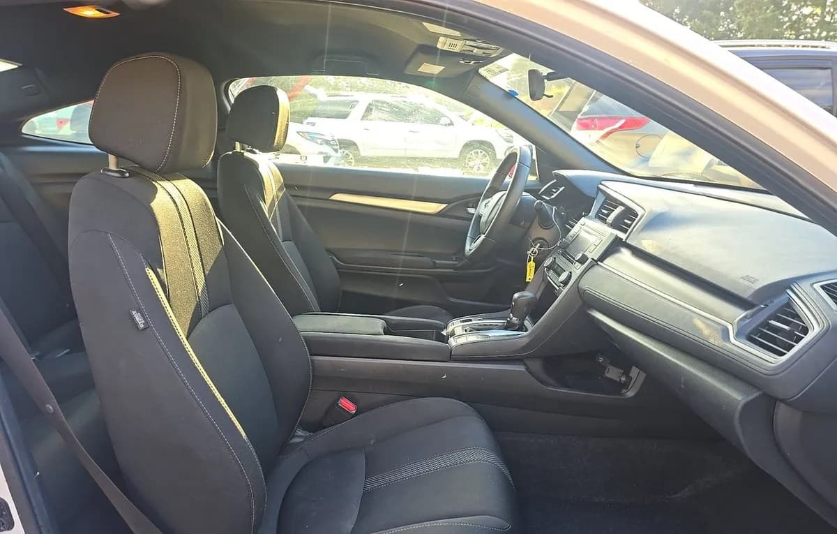 2019 HONDA CIVIC LX 5
