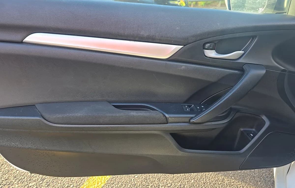 2019 HONDA CIVIC LX 6