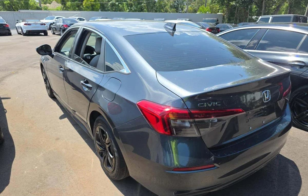 2024 HONDA CIVIC LX 3