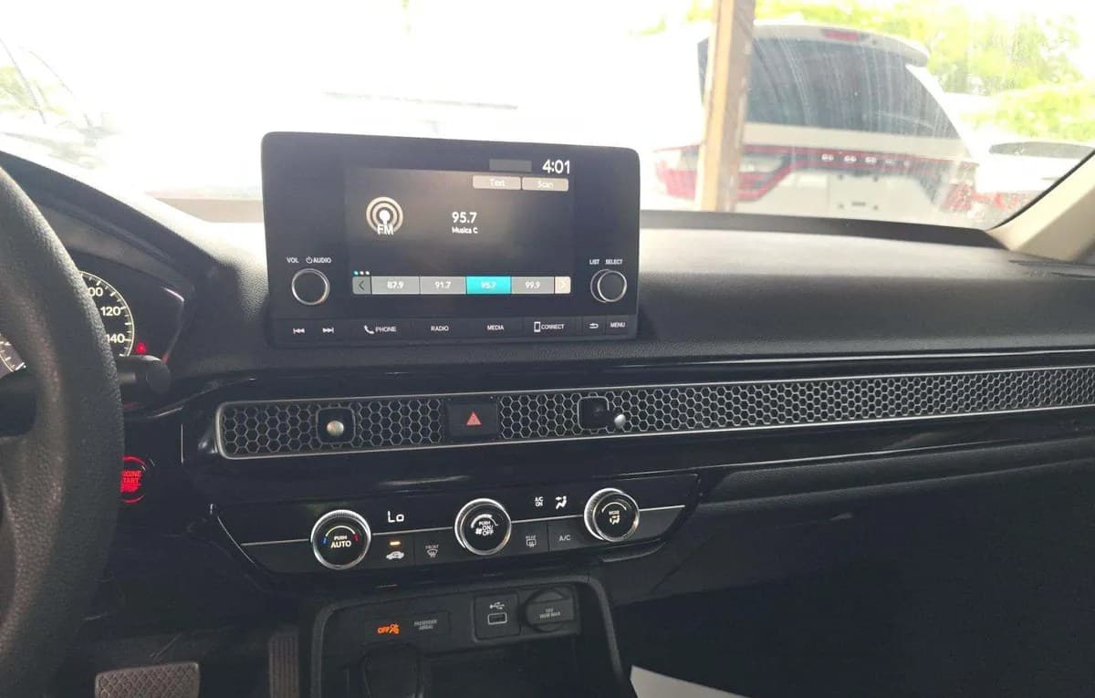 2022 HONDA CIVIC LX 7