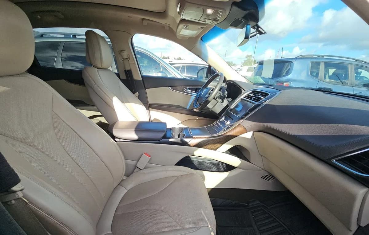 2020 LINCOLN NAUTILUS Reserve 5