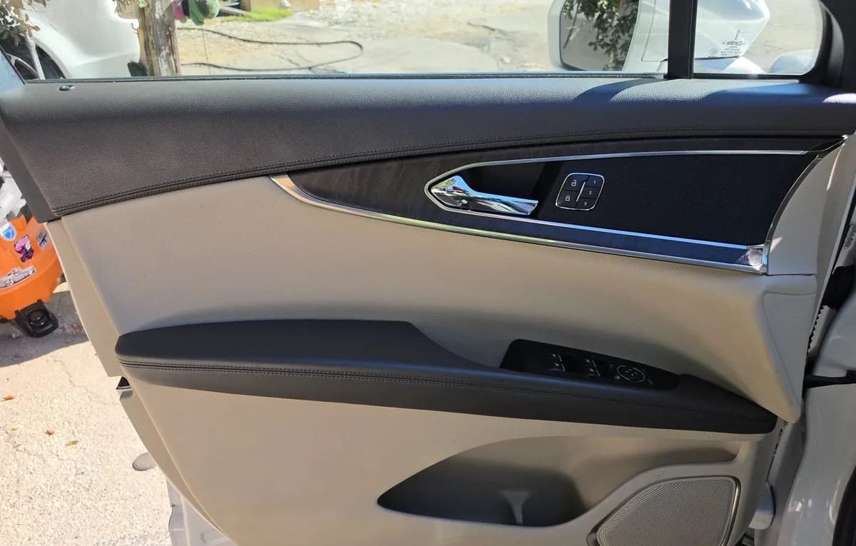 2019 LINCOLN NAUTILUS SELECT 6