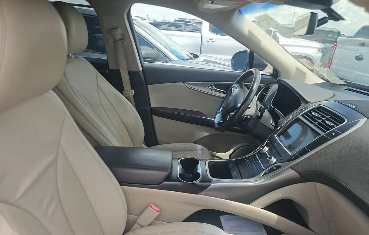 2019 LINCOLN NAUTILUS Select 5
