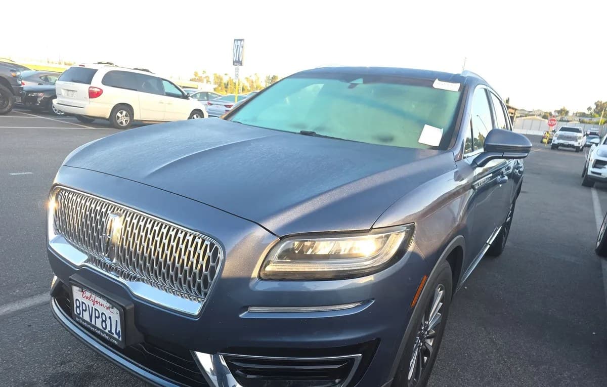 2019 LINCOLN NAUTILUS Select 2