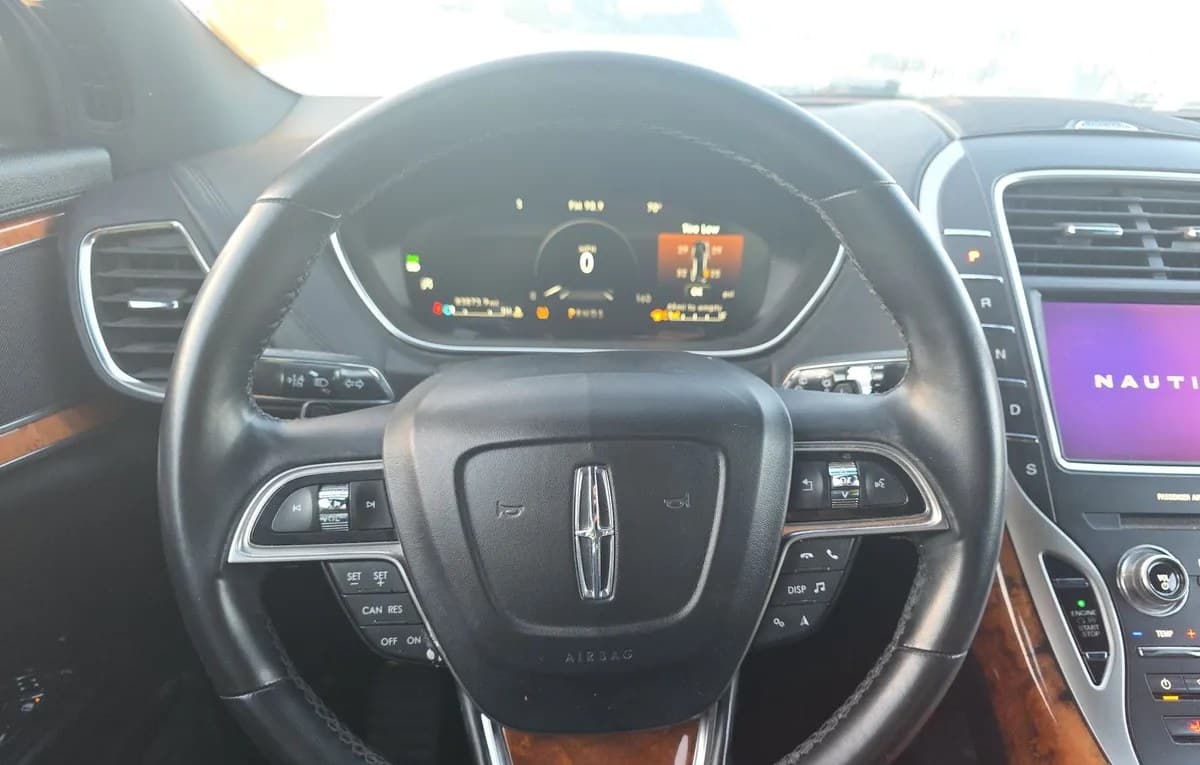 2019 LINCOLN NAUTILUS Select 7