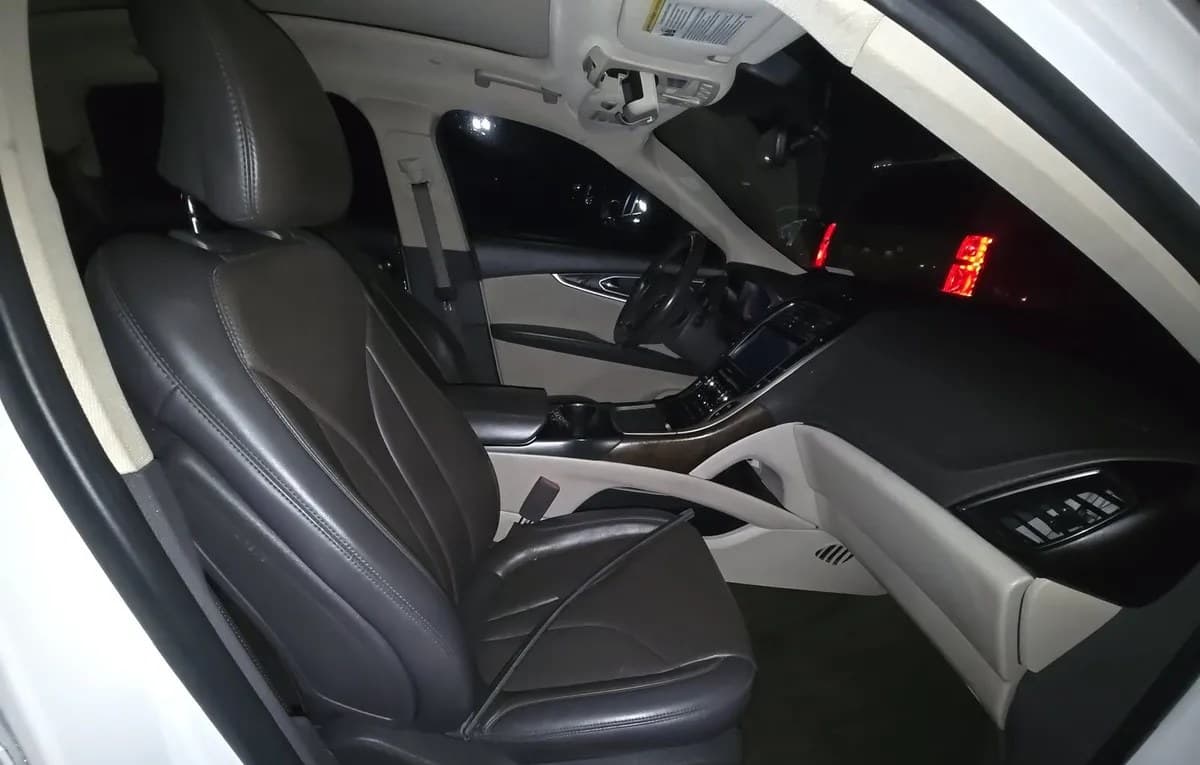 2019 LINCOLN NAUTILUS RESERVE 5